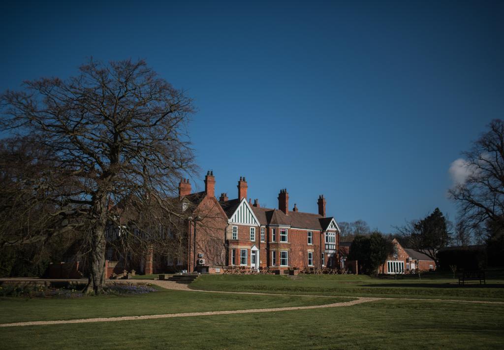 Healing Manor Hotel Grimsby Bagian luar foto