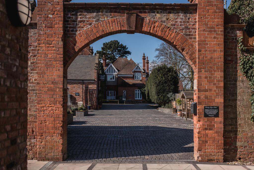 Healing Manor Hotel Grimsby Bagian luar foto