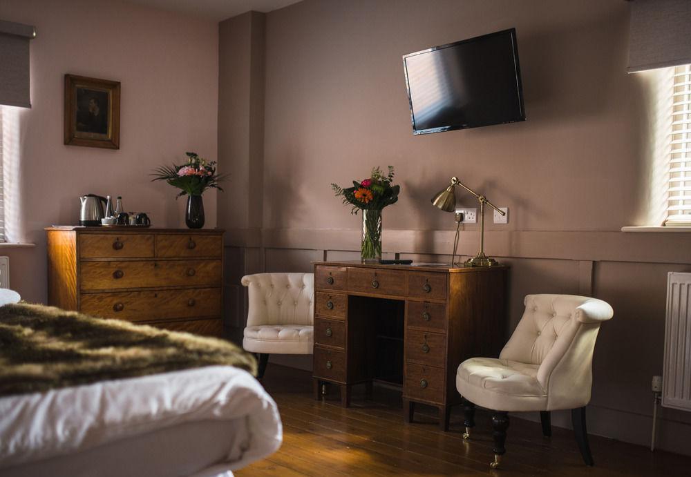 Healing Manor Hotel Grimsby Bagian luar foto