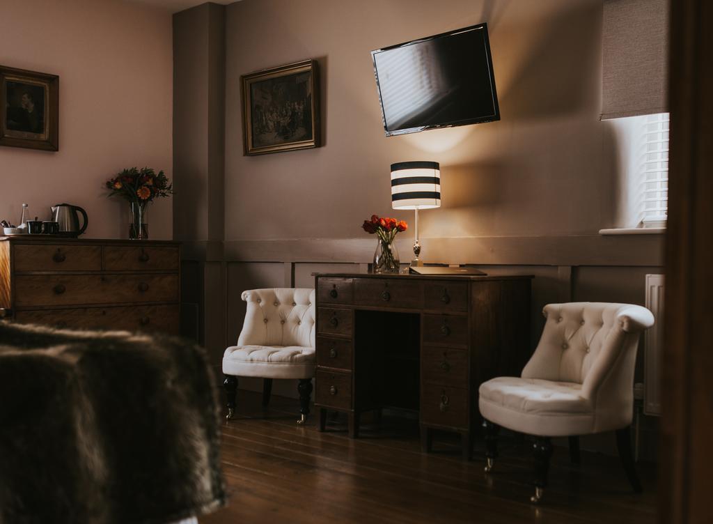 Healing Manor Hotel Grimsby Bagian luar foto
